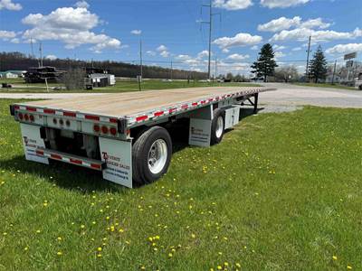 Reitnouer MaxMiser 48x102 Aluminum Flatbed Trailer - Air Ride, Fixed Spread Axle
