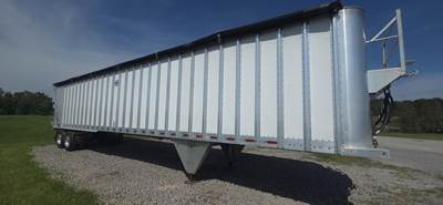 MAC 48x102 Tandem Axle Live Floor Trailer - Air Ride, Fixed Axle
