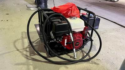 Fontaine 13HP HONDA PONY MOTOR Lowboy Trailer