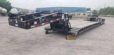 Fontaine Magnitude 55MXT 55x102 Tri Axle Steel Lowboy Trailer - Air Ride, Fixed Axle