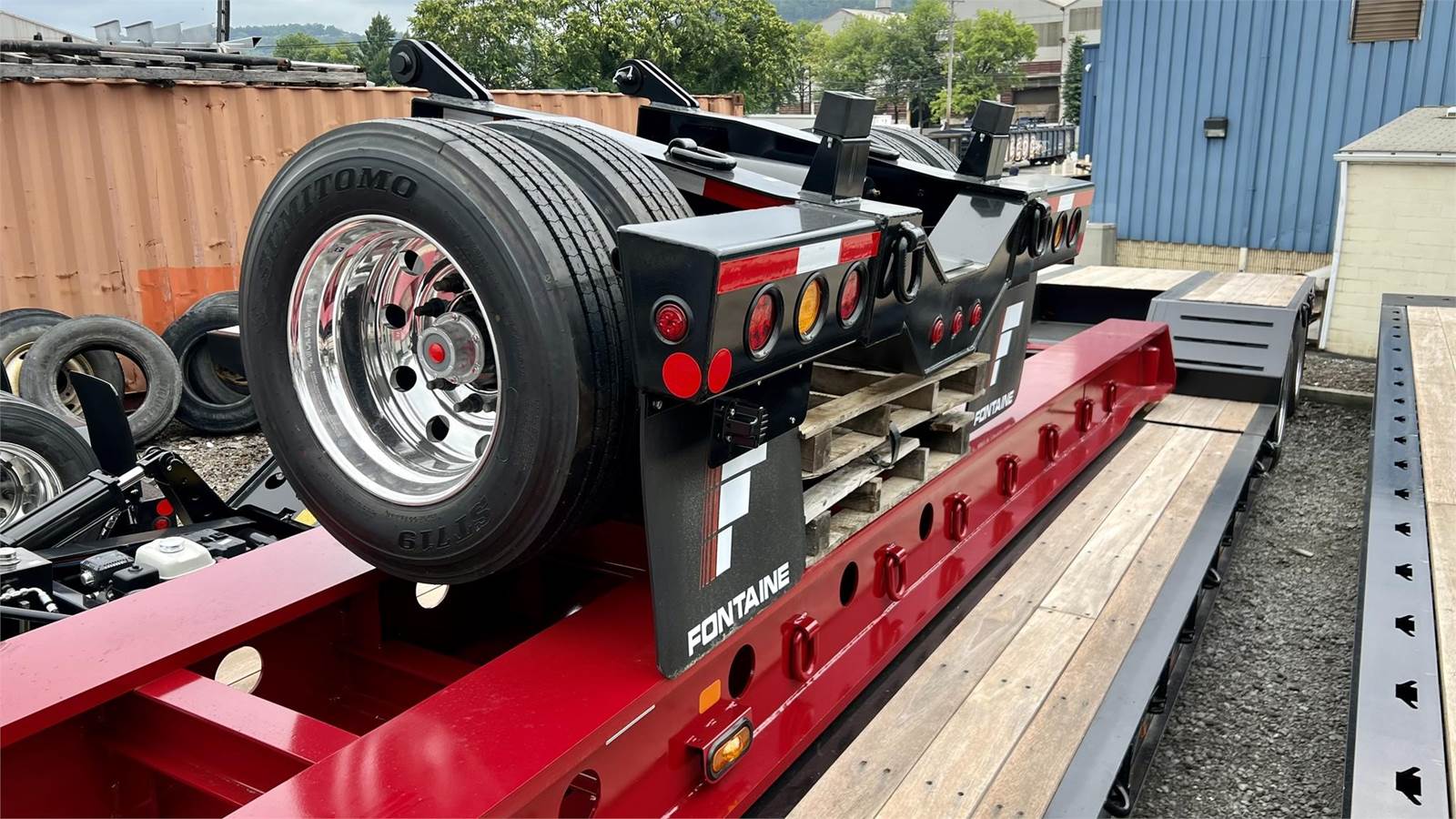 2023 Fontaine 5ft Single Axle Lowboy Trailer Air Ride, Fixed Axle For Sale Lancaster, PA