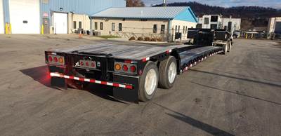 XL Specialized 80HDGS Lowboy Trailer
