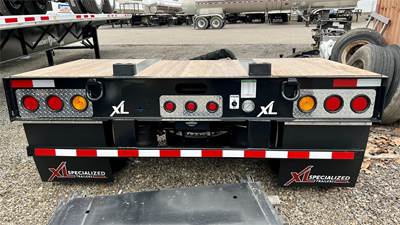 XL Specialized XL22FA Lowboy Trailer