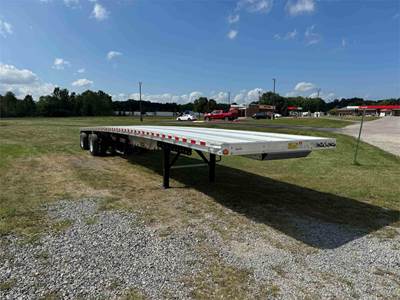 Reitnouer MaxMiser 48x102 Tandem Axle Aluminum Tag Trailer - Air Ride, Fixed Axle