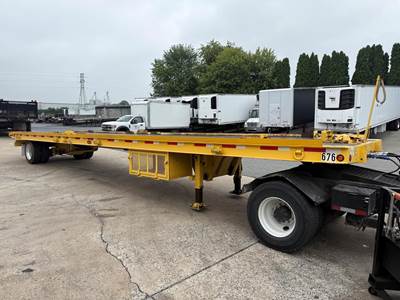Landoll 330D-1 Traveling Axle Trailer