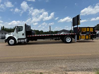 2018 Freightliner M2 106 Attenuator Truck - Cummins - Automatic - Under CDL - New TMA - New Arrow Board - New Flatbed