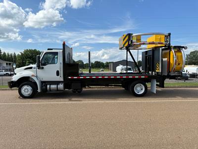 2020 International MV607 Attenuator Truck - Cummins - Automatic - Under CDL - New TMA - New Arrow Board