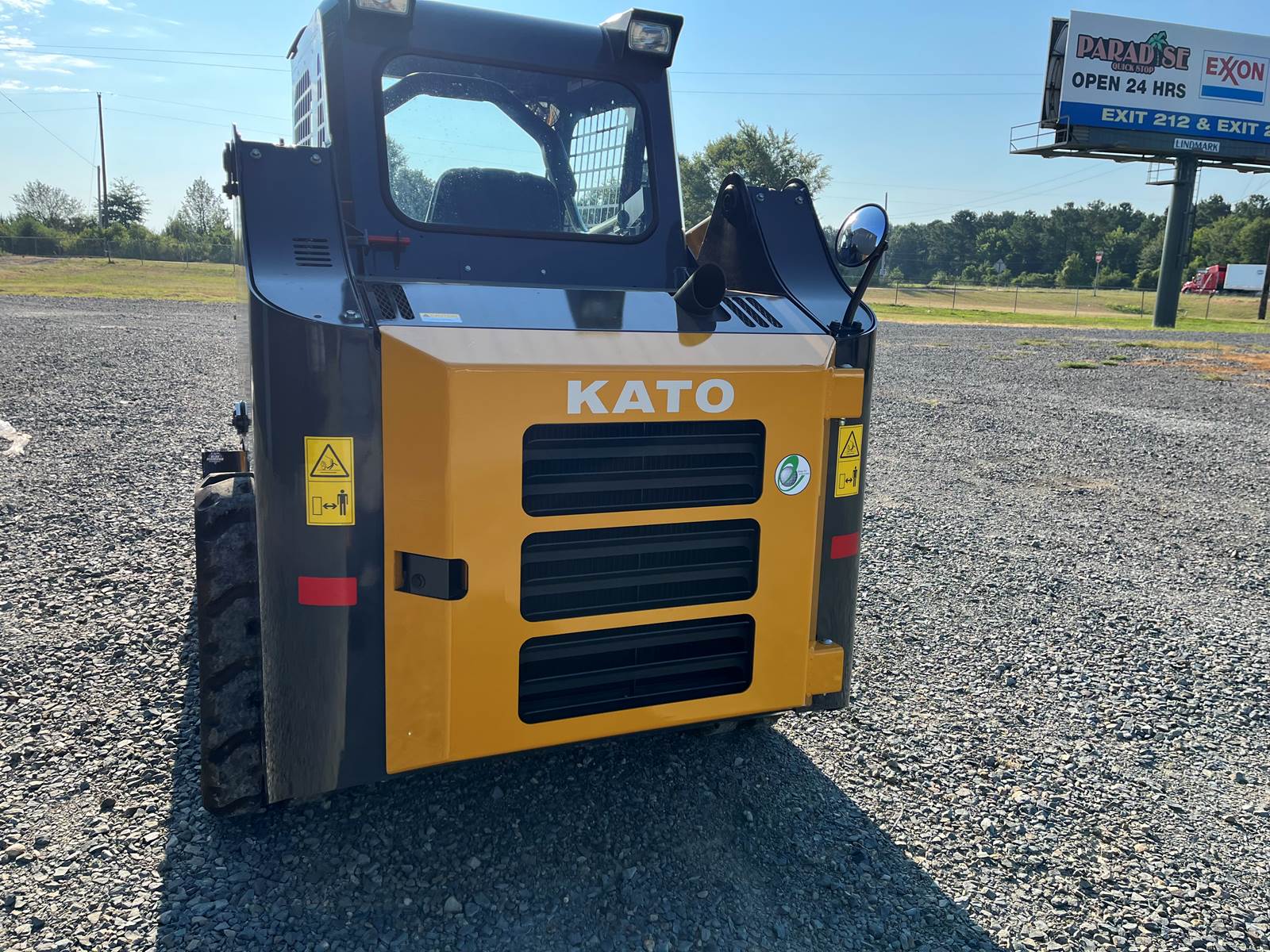 2022 Kato CL35 Skid Steer KUBOTA 62HP DUAL CONTROLS OPERATING WEIGHT 7,804.4 BUCKET