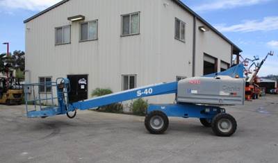 2014 Genie S40 Telescopic Boom Lift