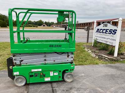 2018 Genie GS1930 Electric Scissor Lift
