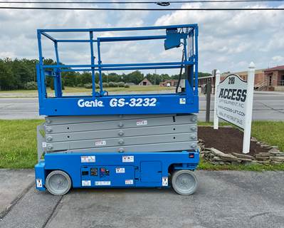 2016 Genie GS-3232 Electric Scissor Lift