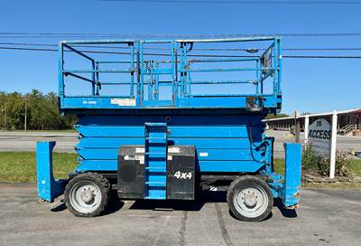 2014 Genie GS5390RT Rough Terrain Scissor Lift