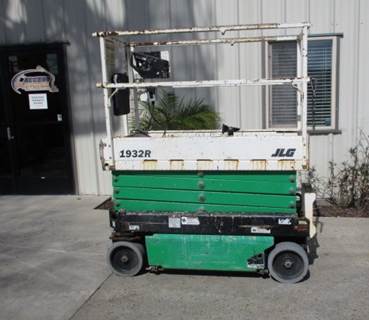 2017 JLG 1932R Electric Scissor Lift