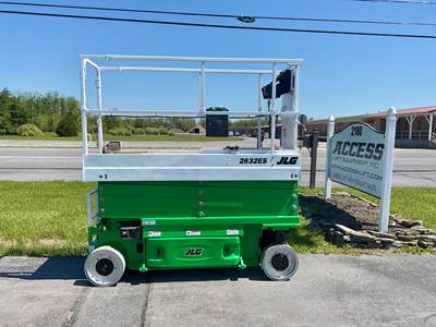 2015 JLG 2646ES Electric Scissor Lift