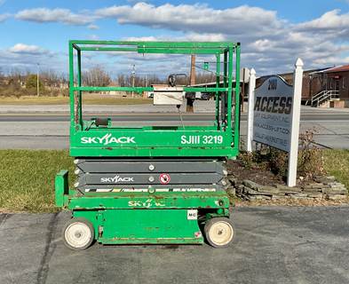 2018 Skyjack SJIII3219 Electric Scissor Lift