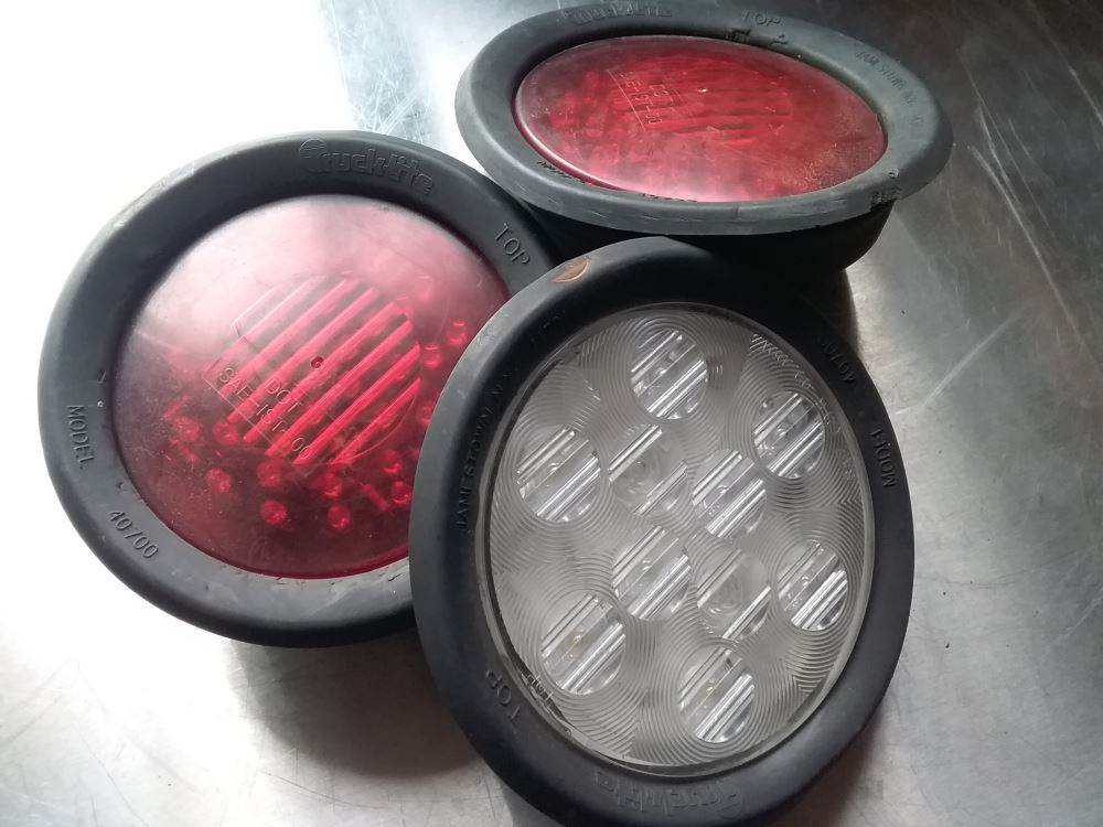 Peterbilt Tail Light For Sale Kearney, MO P666