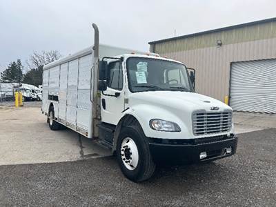 Freightliner M2 Beverage Truck - Cummins, 220HP, 6 Speed Automatic