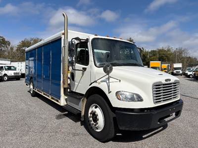 Freightliner M2 Beverage Truck - Cummins, 220HP, 6 Speed Automatic