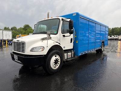 Freightliner M2 Beverage Truck - Cummins, 220HP, 6 Speed Automatic