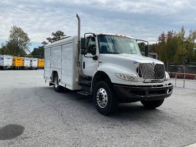 International MV607 Beverage Truck - Cummins, 220HP, 7 Speed Automatic