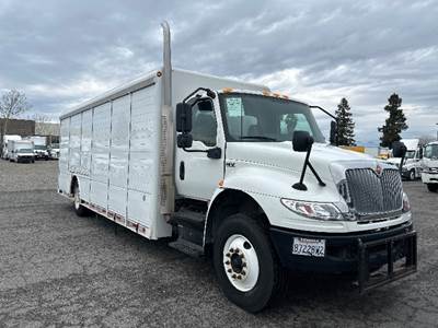 International MV607 Beverage Truck - Cummins, 250HP, 6 Speed Automatic