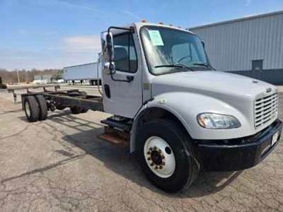 Freightliner M2 Single Axle Cab & Chassis Truck - Cummins, 220HP, 6 Speed Automatic