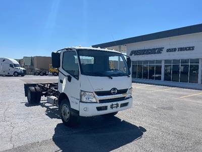 Hino 195 Single Axle Cab & Chassis Truck - J05E-TP, 210HP, 6 Speed Automatic