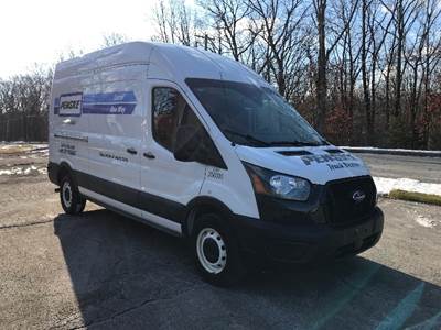 Ford Transit 250 Cargo Van - 3.5LV6, 275HP, 10 Speed Automatic