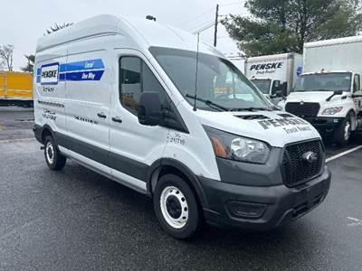 Ford Transit 250 Cargo Van - 3.5LV6, 275HP, 10 Speed Automatic