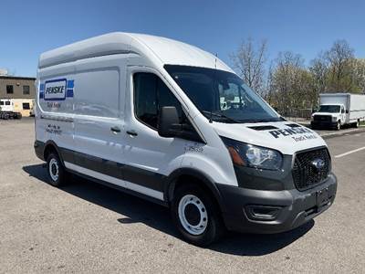 Ford Transit 250 Cargo Van - 3.5LV6, 275HP, 10 Speed Automatic