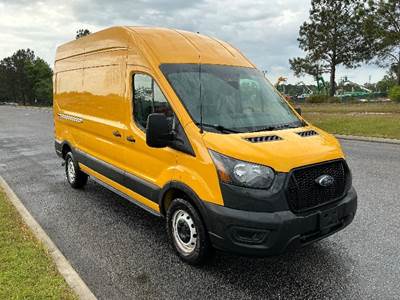 Ford Transit 250 Cargo Van - 3.5LV6, 275HP, 10 Speed Automatic