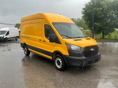Ford Transit 250 Cargo Van - 3.5LV6, 275HP, 10 Speed Automatic