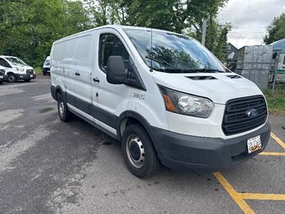 Ford Transit 250 Cargo Van - 3.7LV6, 275HP, 6 Speed Automatic