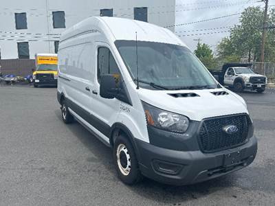 Ford Transit 250 Cargo Van - 3.5LV6, 275HP, 10 Speed Automatic