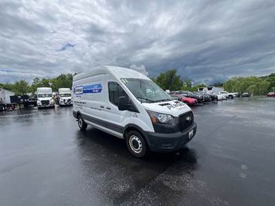 Ford Transit 250 Cargo Van - 3.5LV6, 275HP, 10 Speed Automatic