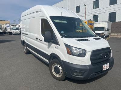 Ford Transit 250 Cargo Van - 3.7LV6, 275HP, 6 Speed Automatic