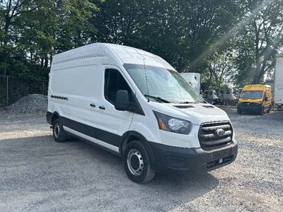 Ford Transit 250 Cargo Van - 3.7LV6, 275HP, 6 Speed Automatic