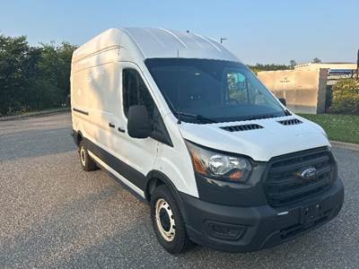 Ford Transit 250 Cargo Van - 3.5LV6, 271HP, 10 Speed Automatic