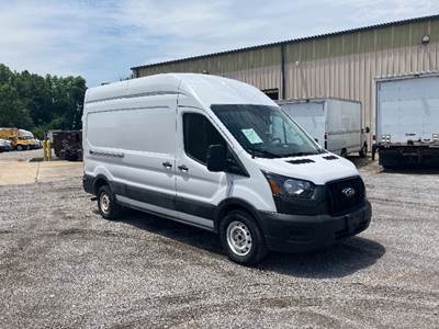 Ford Transit 250 Cargo Van - 3.5LV6, 275HP, 10 Speed Automatic