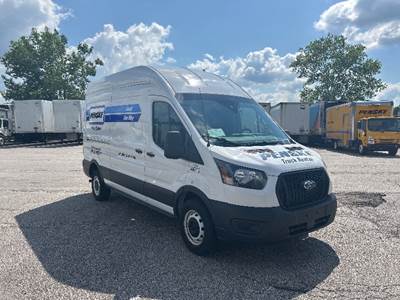 Ford Transit 250 Cargo Van - 3.5LV6, 275HP, 10 Speed Automatic