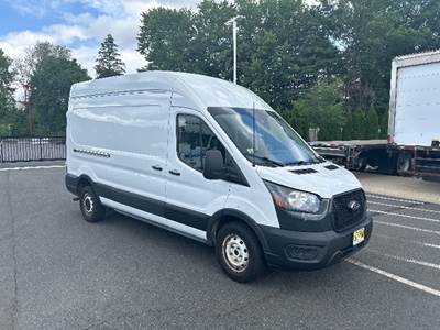 Ford Transit 250 Cargo Van - 3.5LV6, 275HP, 10 Speed Automatic
