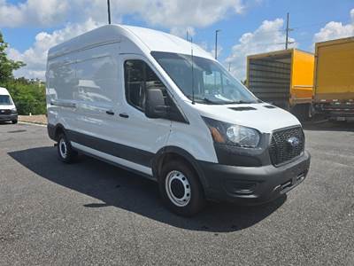Ford Transit 250 Cargo Van - 3.5LV6, 275HP, 10 Speed Automatic