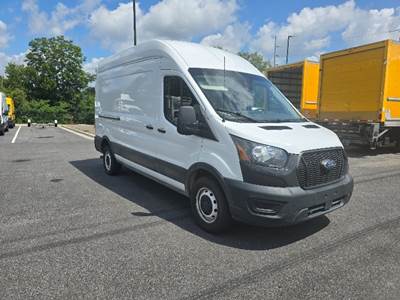 Ford Transit 250 Cargo Van - 3.5LV6, 275HP, 10 Speed Automatic