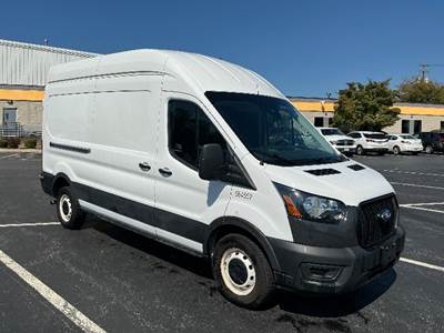 Ford Transit 250 Cargo Van - 3.5LV6, 275HP, 10 Speed Automatic