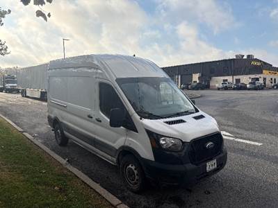 Ford Transit 250 Cargo Van - 3.5LV6, 275HP, 10 Speed Automatic