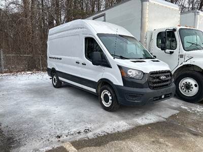Ford Transit 250 Cargo Van - 3.5LV6, 271HP, 10 Speed Automatic