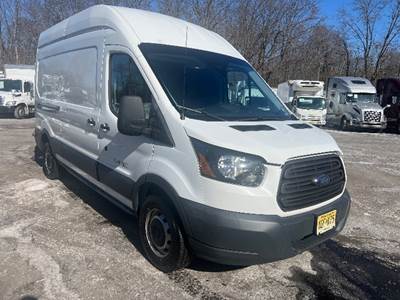 Ford Transit 250 Cargo Van - 3.7LV6, 270HP, 6 Speed Automatic