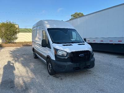 Ford Transit 250 Cargo Van - 3.5LV6, 275HP, 10 Speed Automatic