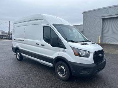 Ford Transit 250 Cargo Van - 3.5LV6, 271HP, 10 Speed Automatic