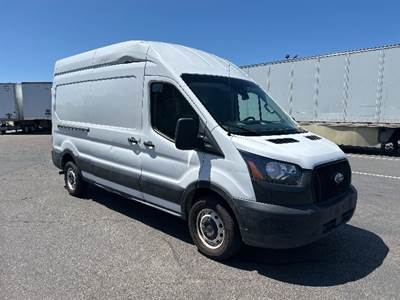 Ford Transit 250 Cargo Van - 3.5LV6, 275HP, 10 Speed Automatic
